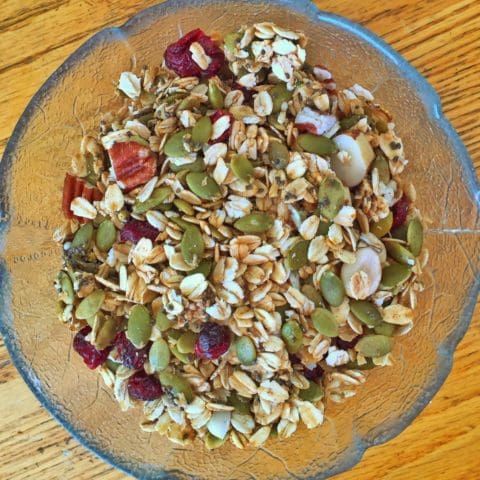 pumpkin-seed-granola